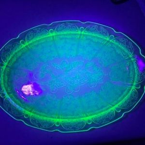 Vaseline Plate